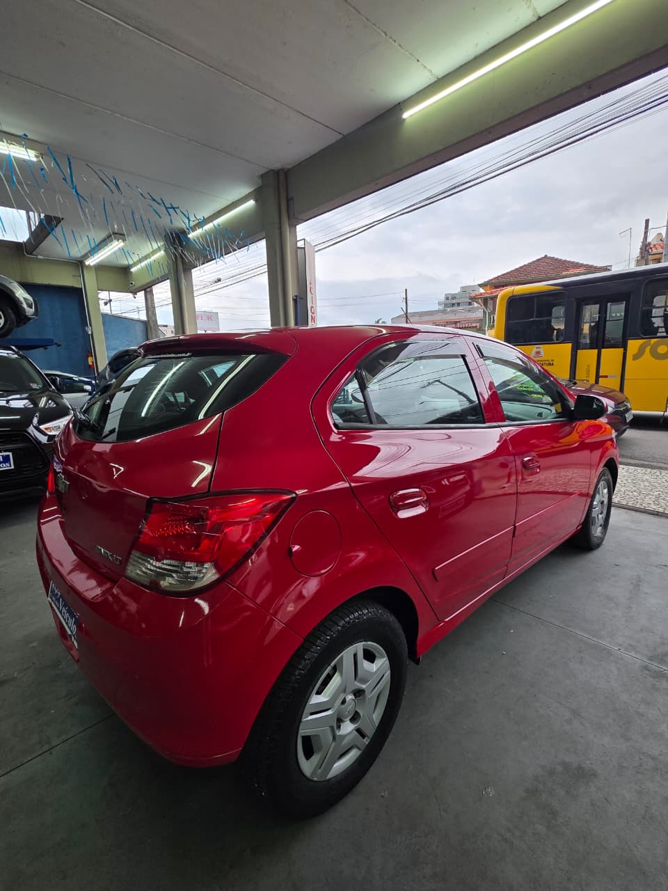 CHEVROLET ONIX 1.0MT LT - 4