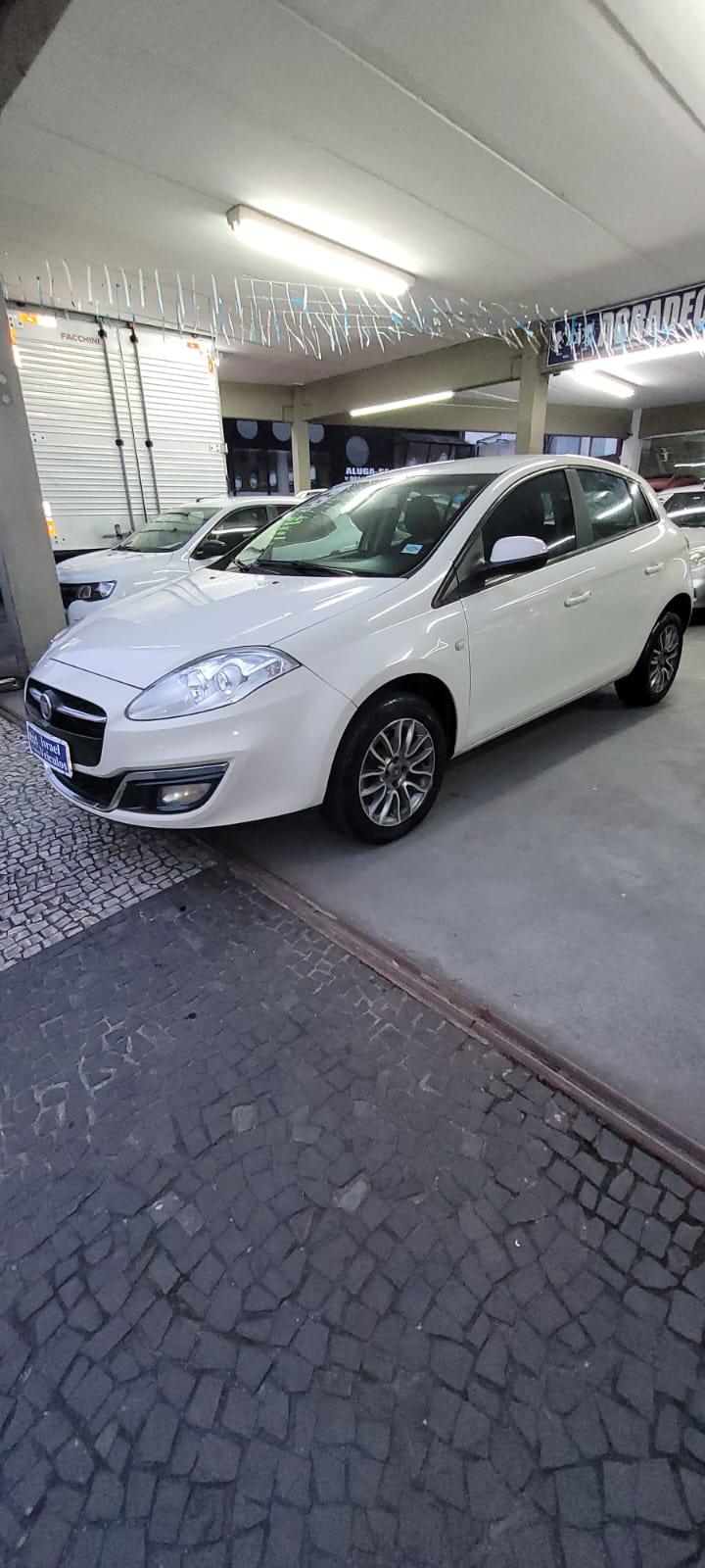 FIAT BRAVO ESSENCE 1.8 - 3