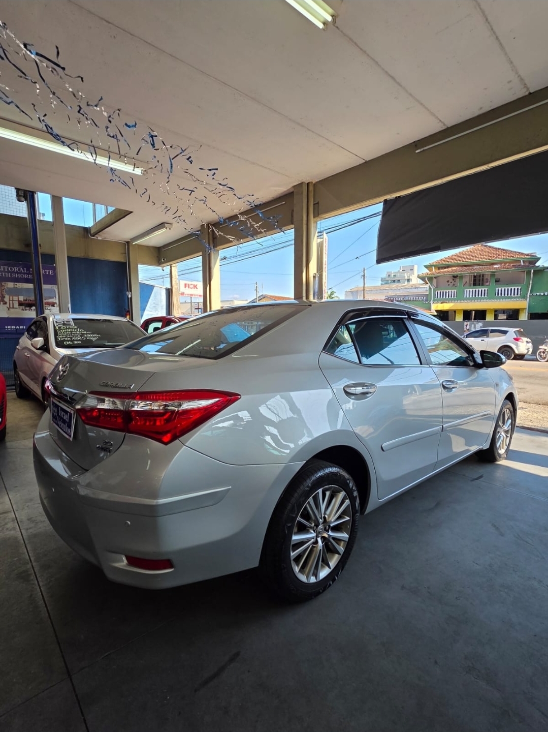 Toyota Corolla - 4