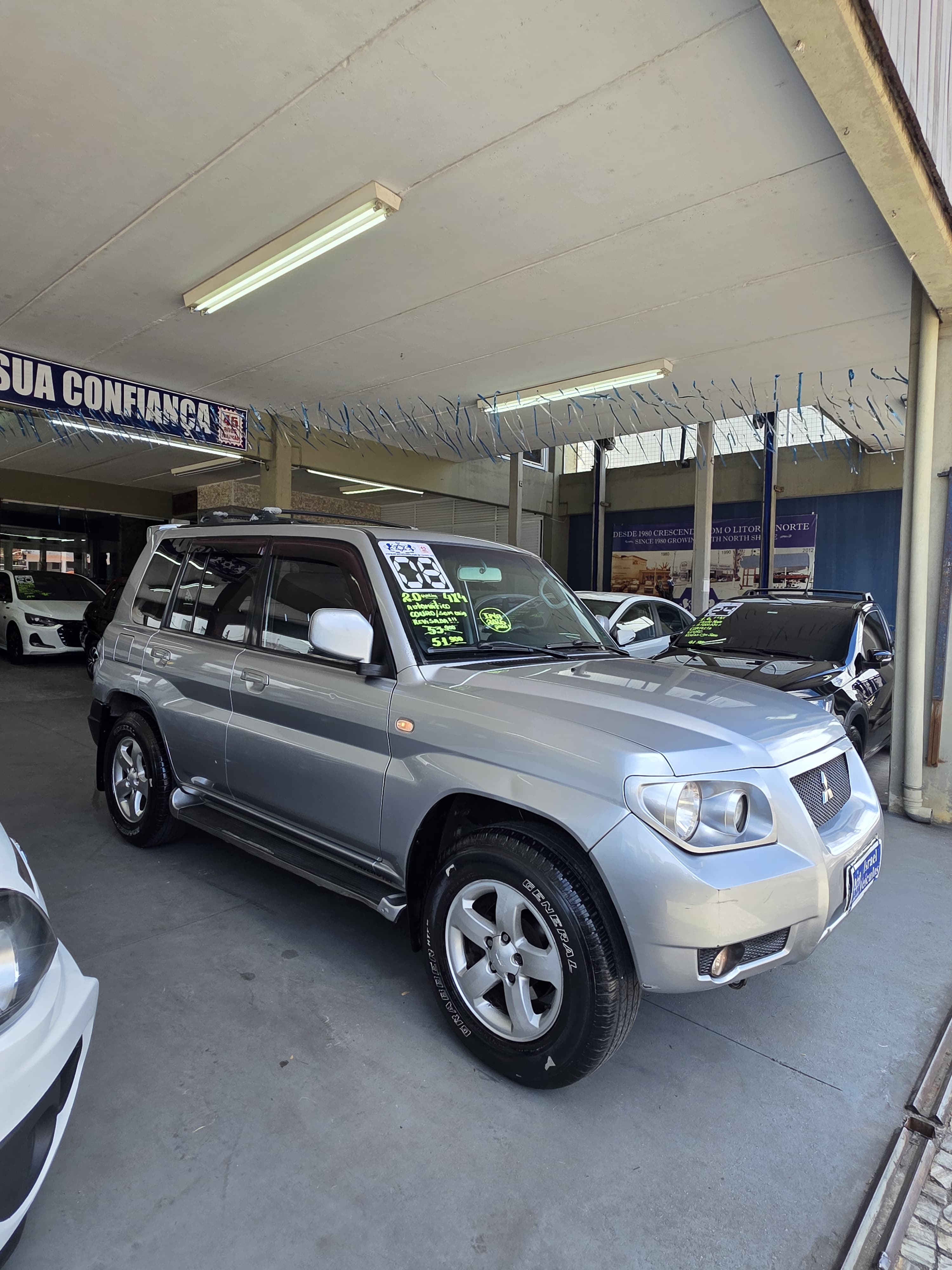 Mitsubishi Pajero TR4