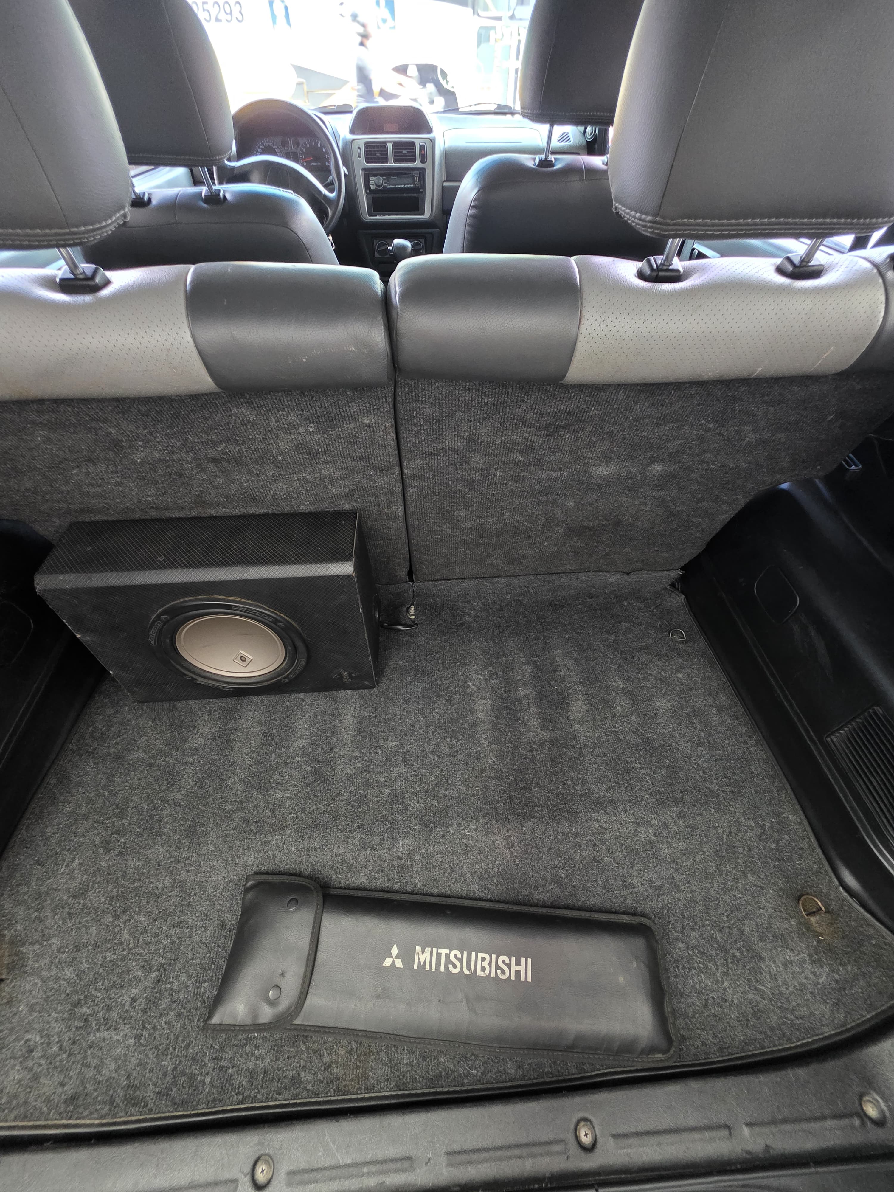 Mitsubishi Pajero TR4 miniatura 7