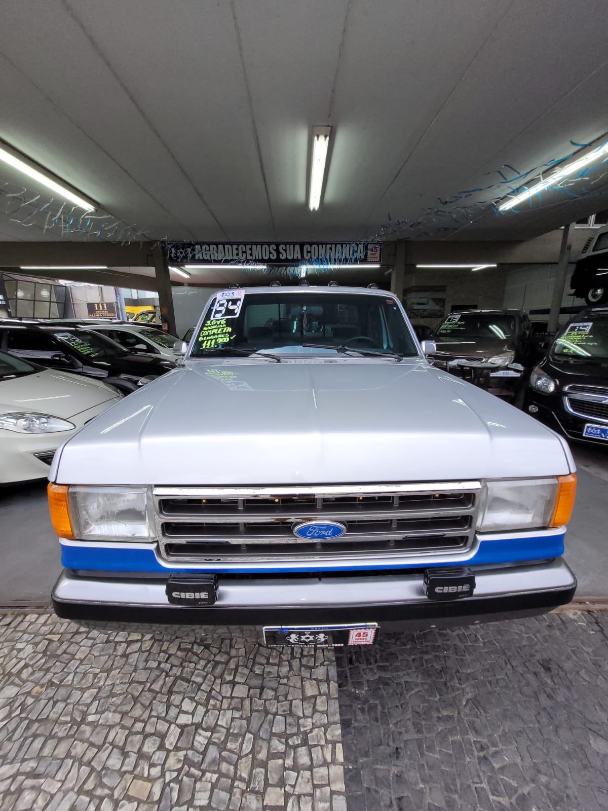 Ford F1000 3.3 V6 TEXAS EDITION miniatura 4
