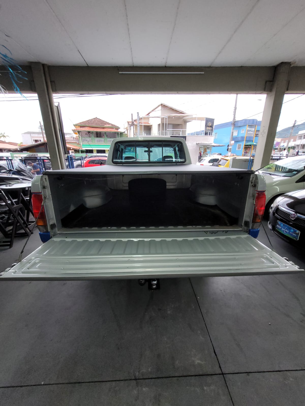 Ford F1000 3.3 V6 TEXAS EDITION miniatura 8