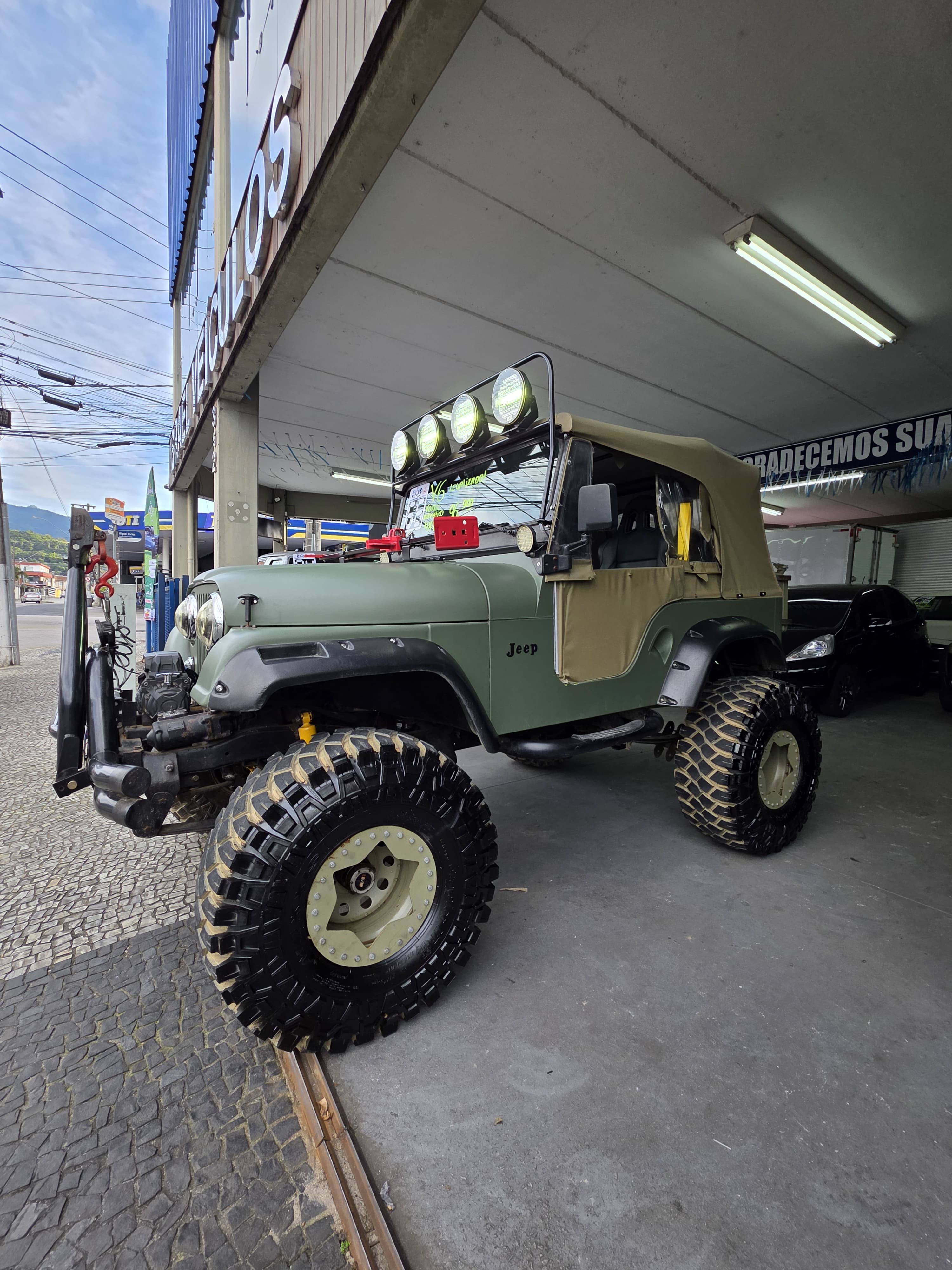 Ford Jeep miniatura 3